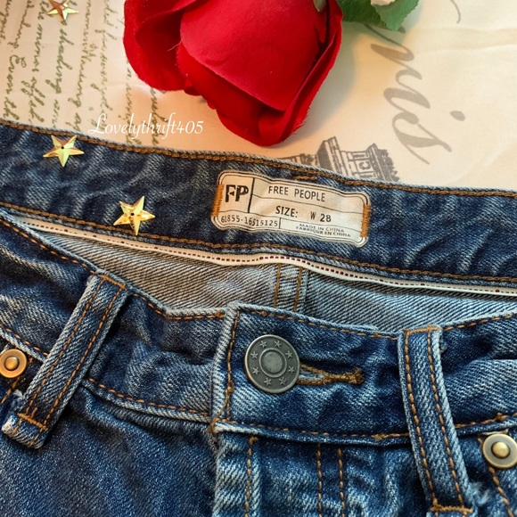 Free People Shorts Size 28 - Picture 7 of 7